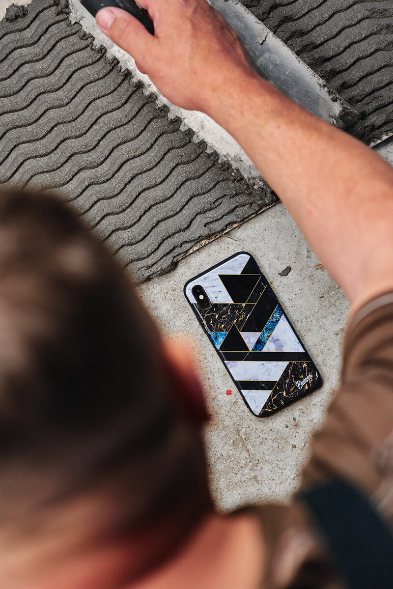 Husă pentru telefon mobil cu design Dark geometry