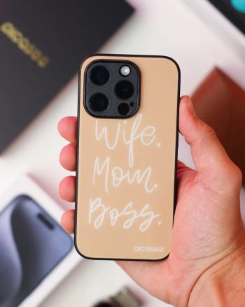 Picasee ULTIMATE CASE PowerShare pentru Samsung Galaxy S26+ - Boss Mama